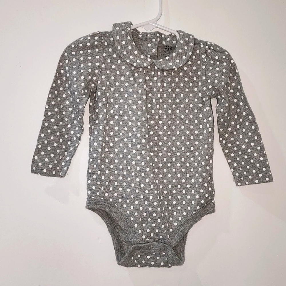 Baby Gap Polka dot Long Sleeve collared Snap Onesie 18-24 Months
